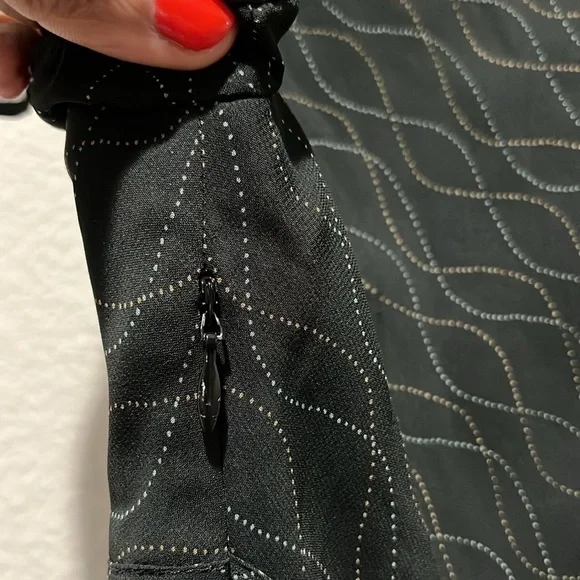 Ann Taylor LOFT Black Dress Midi Geometric Print Flowy with Belt Size 4 - Picture 13 of 14